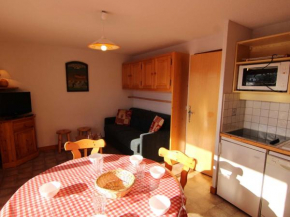 Charmant 2 pièces aux Saisies, balcon sud/est, proche pistes et ESF, classé 2 étoiles - FR-1-594-118